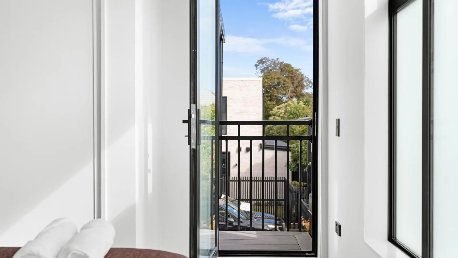 Luxurious City Retreat 3 Bed 3 Bath Near Cbd Christchurch 0*,  New Zealand